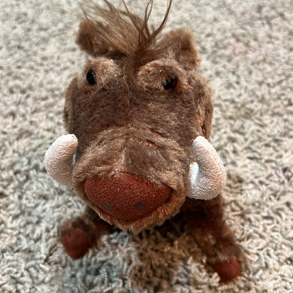 The Lion King “Pumbaa” Plush with Sound - Picture 3 of 6